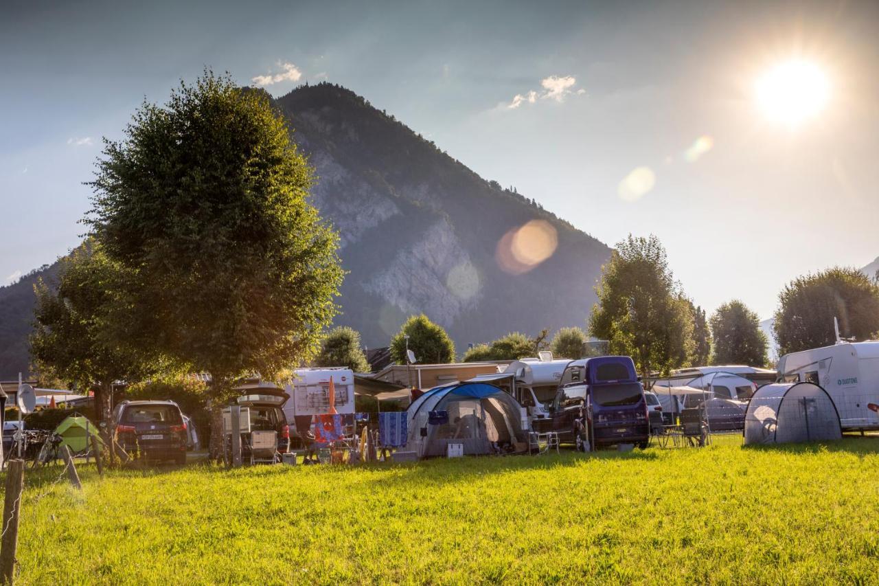 Lazy Rancho 4 Panorama Camping Eiger-Mönch-Jungfrau  Interlaken Exterior foto