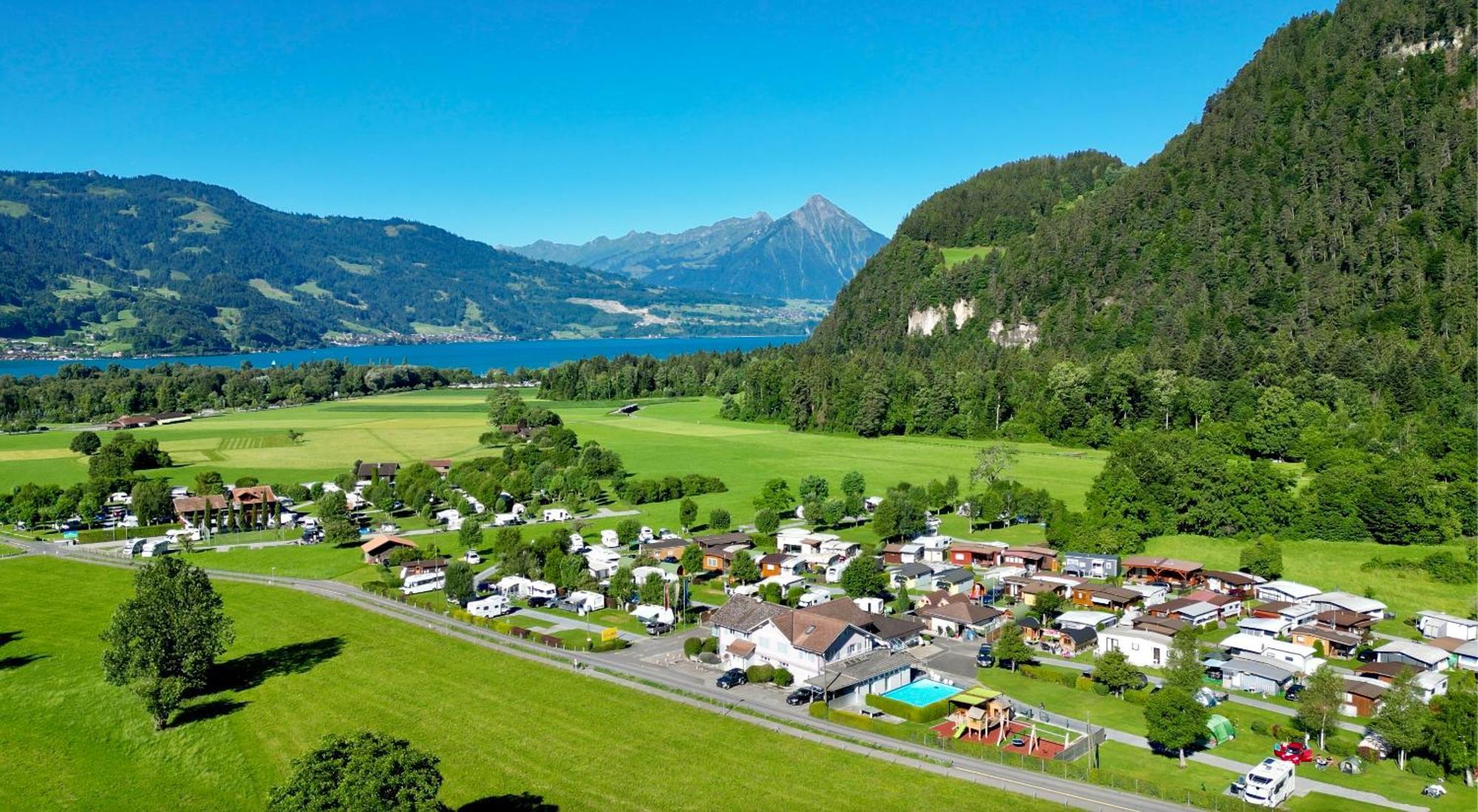Lazy Rancho 4 Panorama Camping Eiger-Mönch-Jungfrau  Interlaken Exterior foto