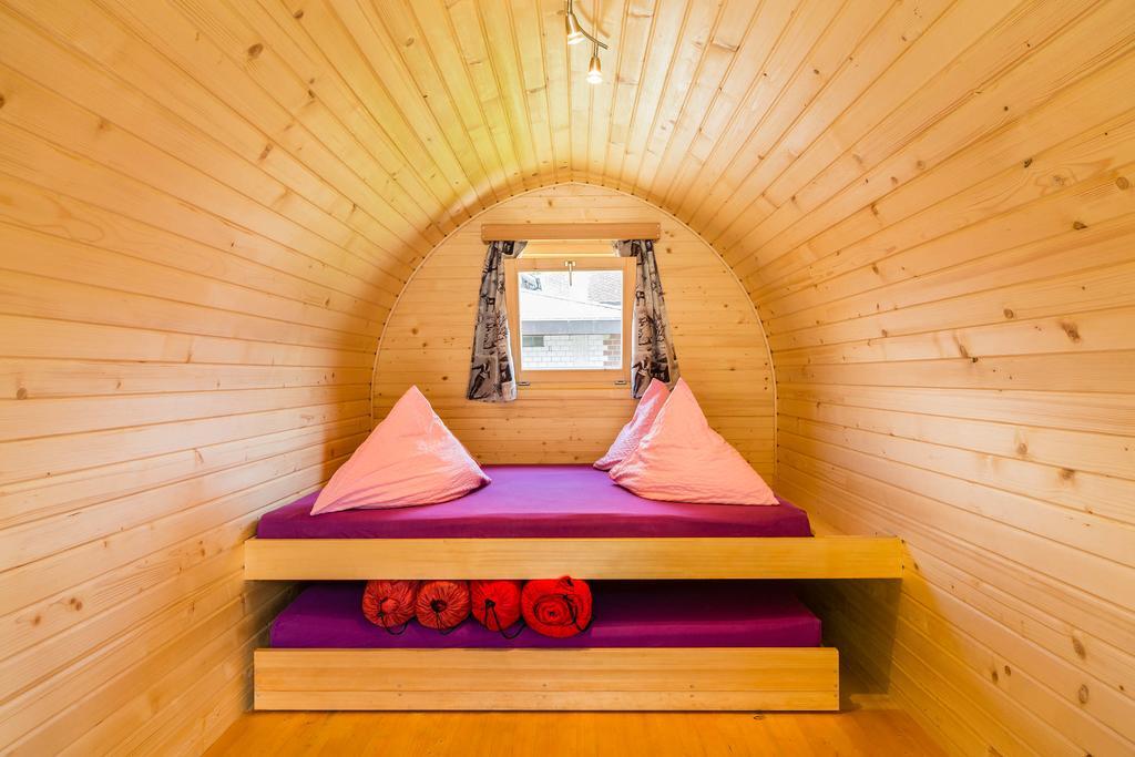 Lazy Rancho 4 Panorama Camping Eiger-Mönch-Jungfrau  Interlaken Exterior foto